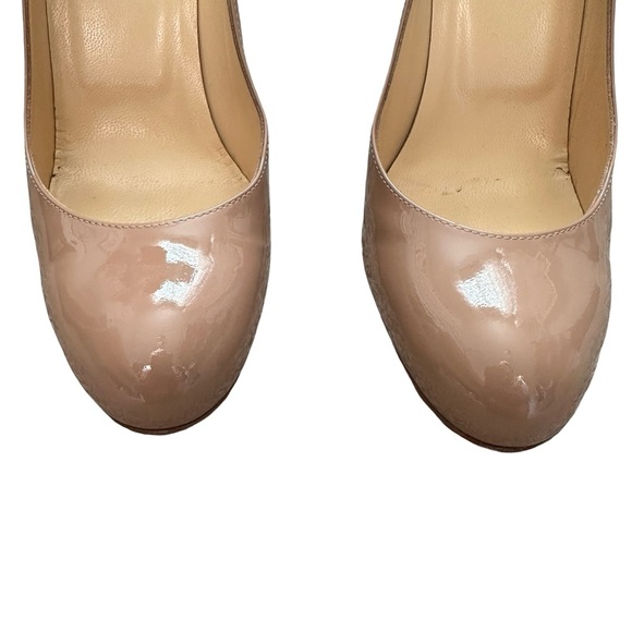Christian Louboutin Nude Patent Leather Pumps 100 - Picture 4 of 9